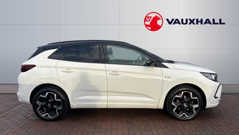 Vauxhall Grandland 1.2 Turbo Ultimate 5dr Auto Petrol Hatchback